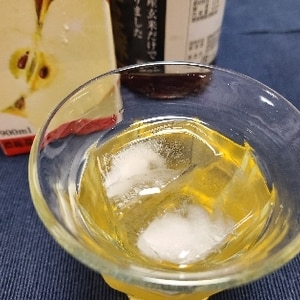 夏にさっぱり！黒酢ドリンク。